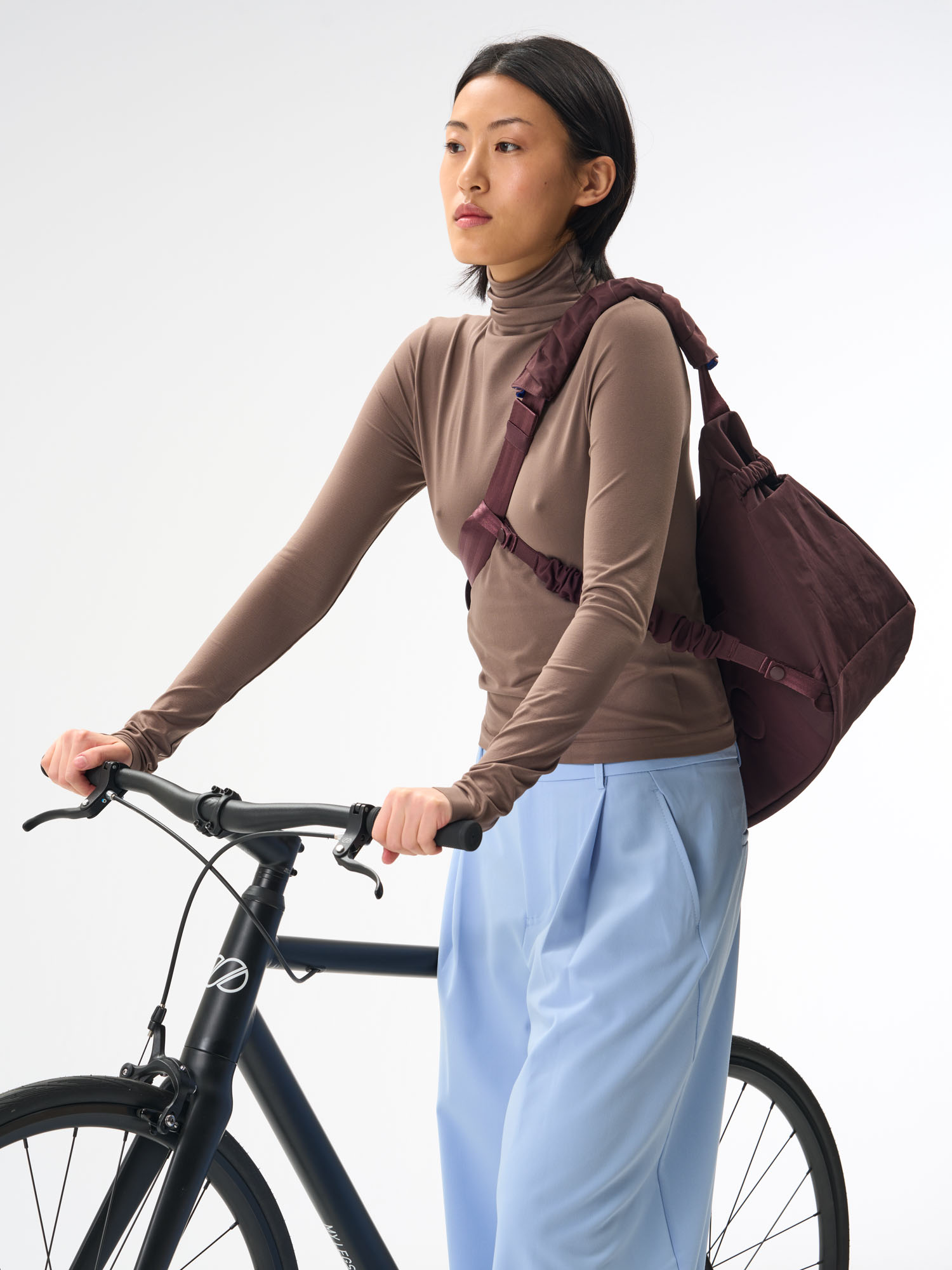 Crossbody Bag Modell: Krumm Large