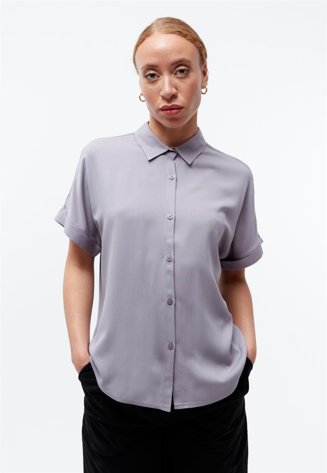 Ecovero Bluse Modell: Sarah