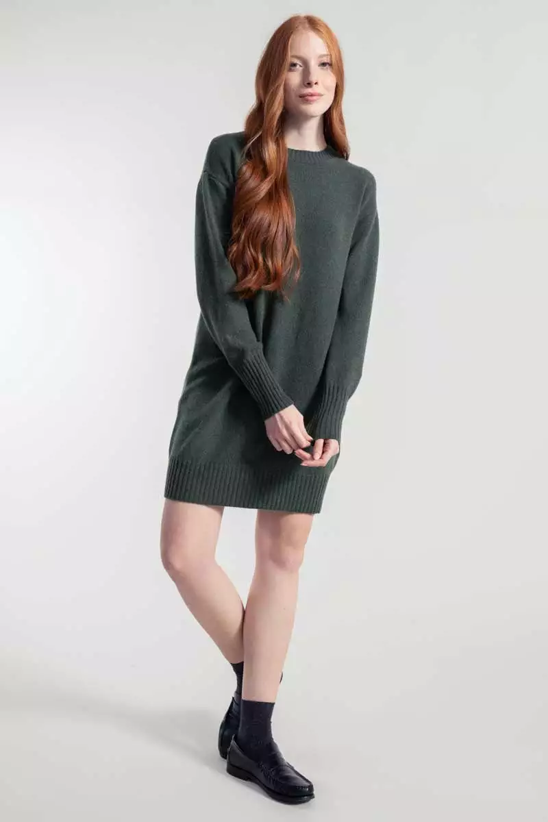 Woll-Kleid Modell: Selvaggia Woll-Kleid Modell: Selvaggia