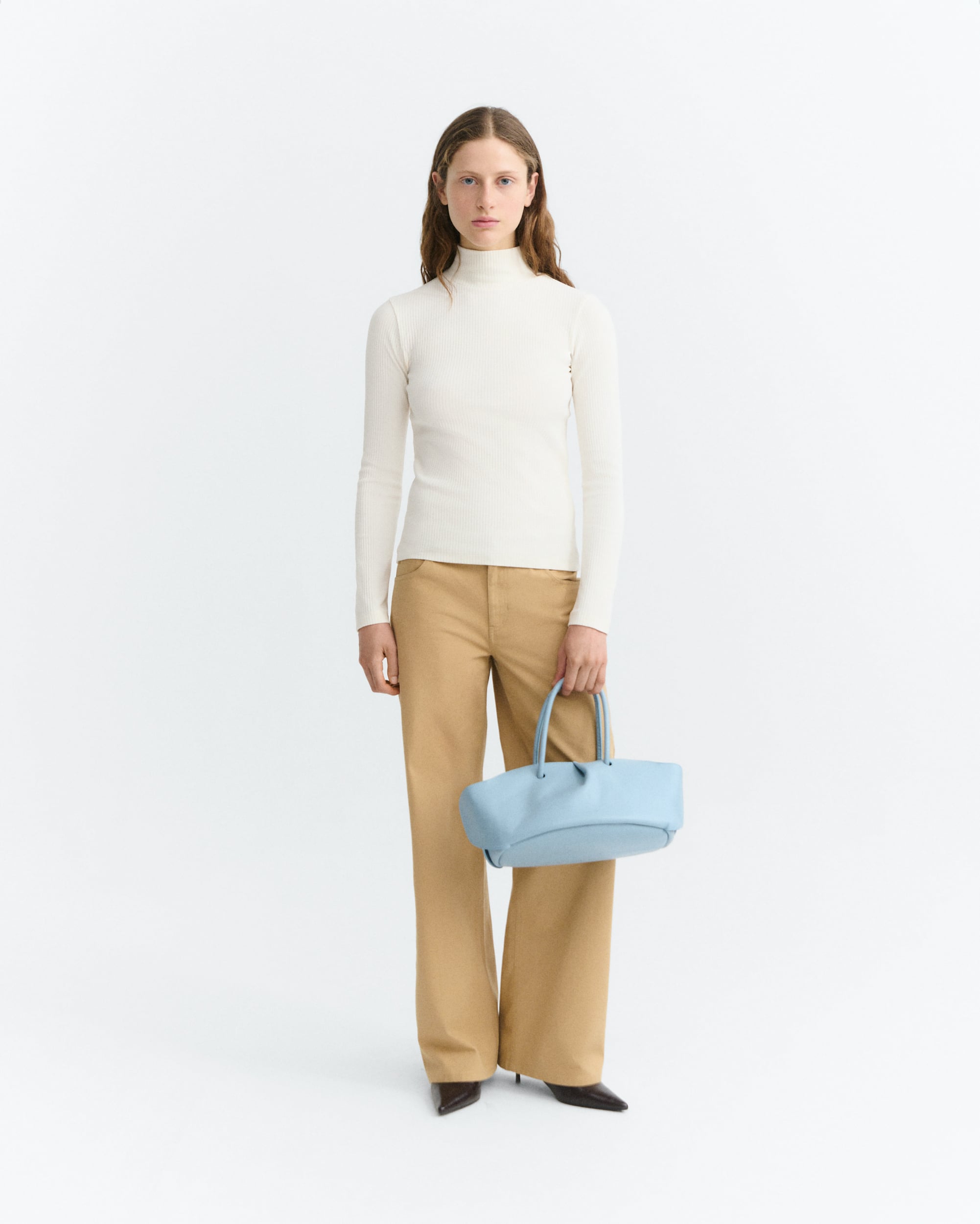 Rip Longsleeve Modell: Aine GOTS