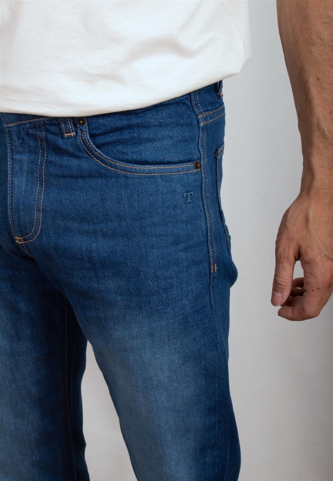 Straight Fit Jeans Modell: Sven
