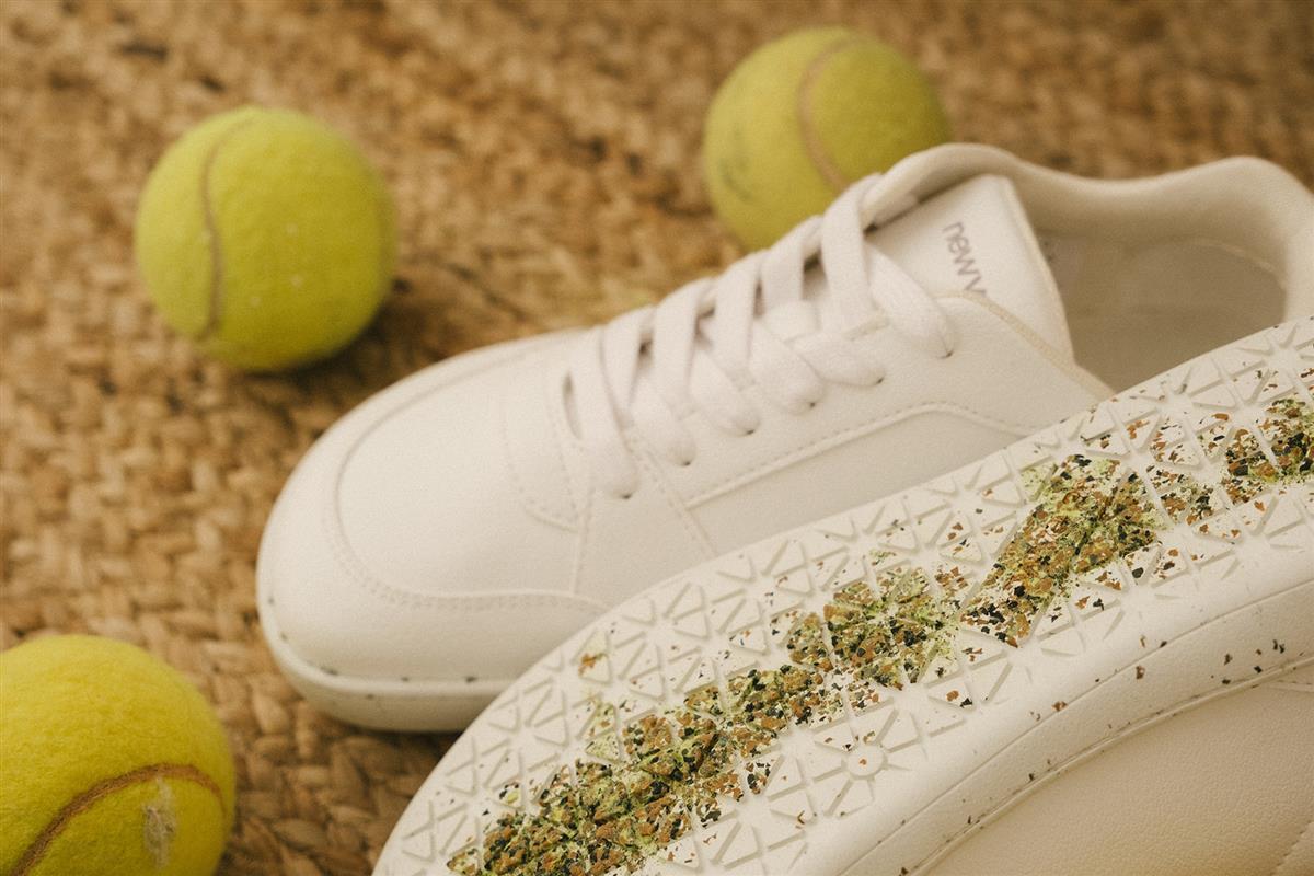 Barfuß Sneaker Modell: Genesis