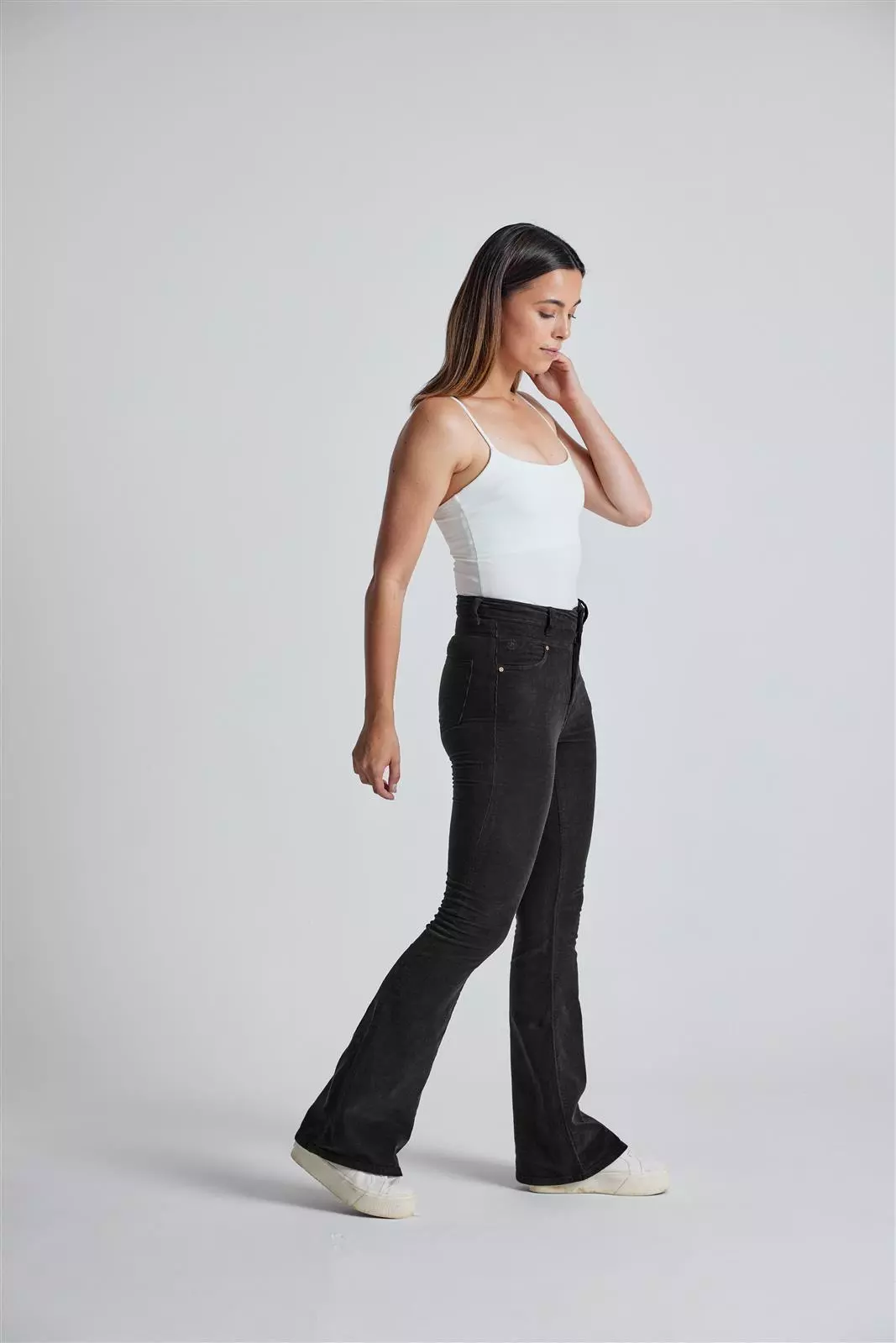 Flax and Loom Ecom photography9593.JPG Cord-Schlaghose High Waist Skinny Modell: Mavis