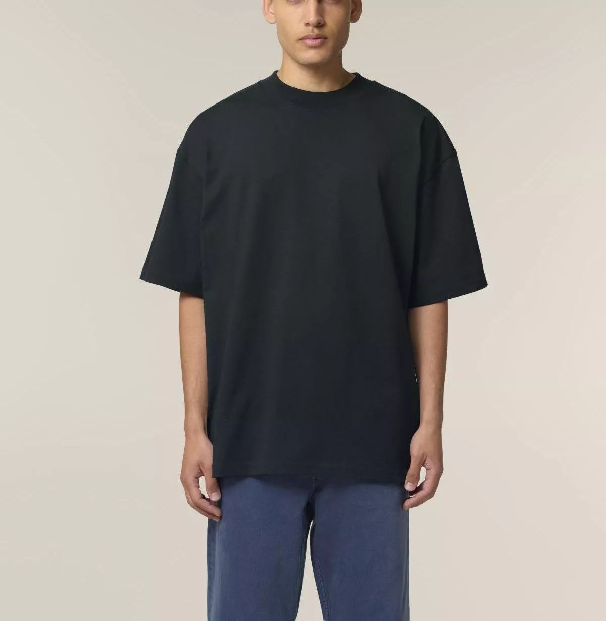 Oversized T-Shirt Modell: Blaire